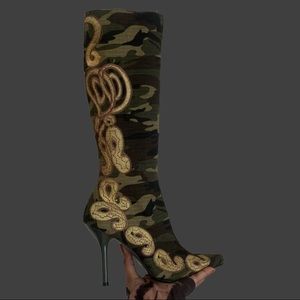 Vintage Y2K Camo Stilleto Knee High Boots W7.5